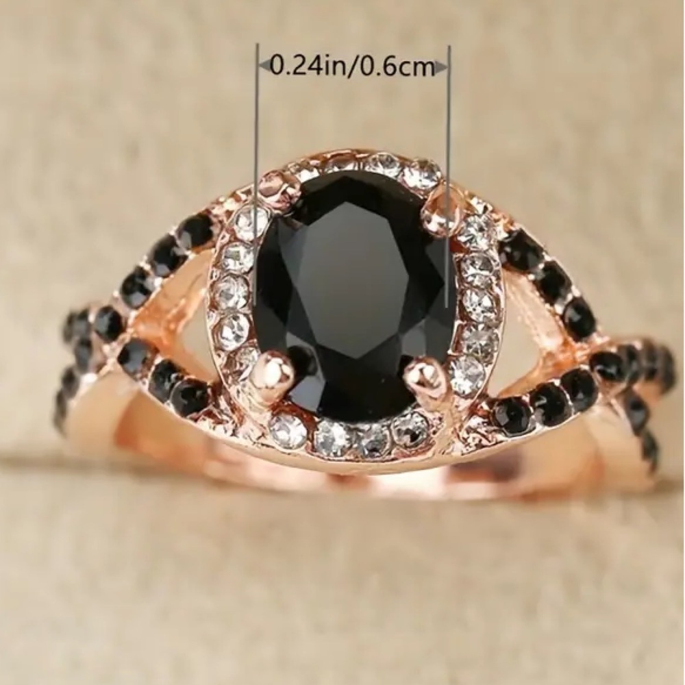 Black Onyx & White Diamond Rose Gold Ring - Picture 5 of 5